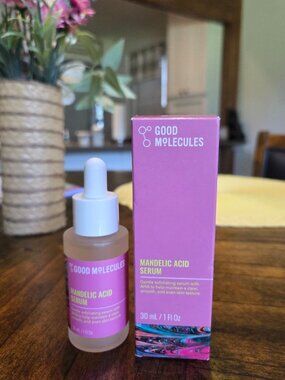 NIB Good Molecules Mandelic Acid Serum, Gentle AHA Exfoliating Serum, 1 fl oz